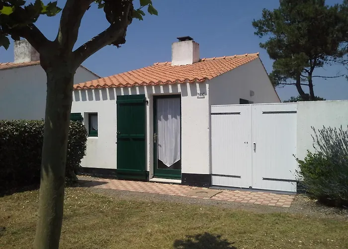 Maison Conviviale : Piscine Chauffée, Tennis, Proche - Fr-1-231-305 *